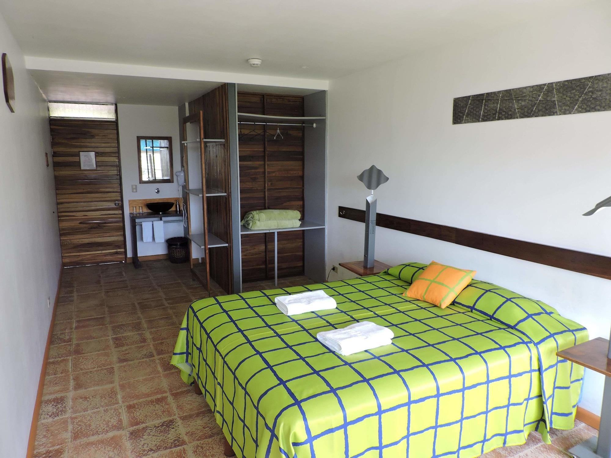 Celeste Mountain Lodge Бихагуа Екстериор снимка