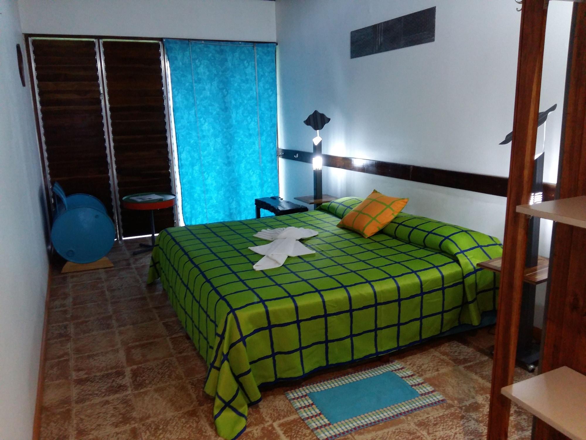 Celeste Mountain Lodge Бихагуа Екстериор снимка